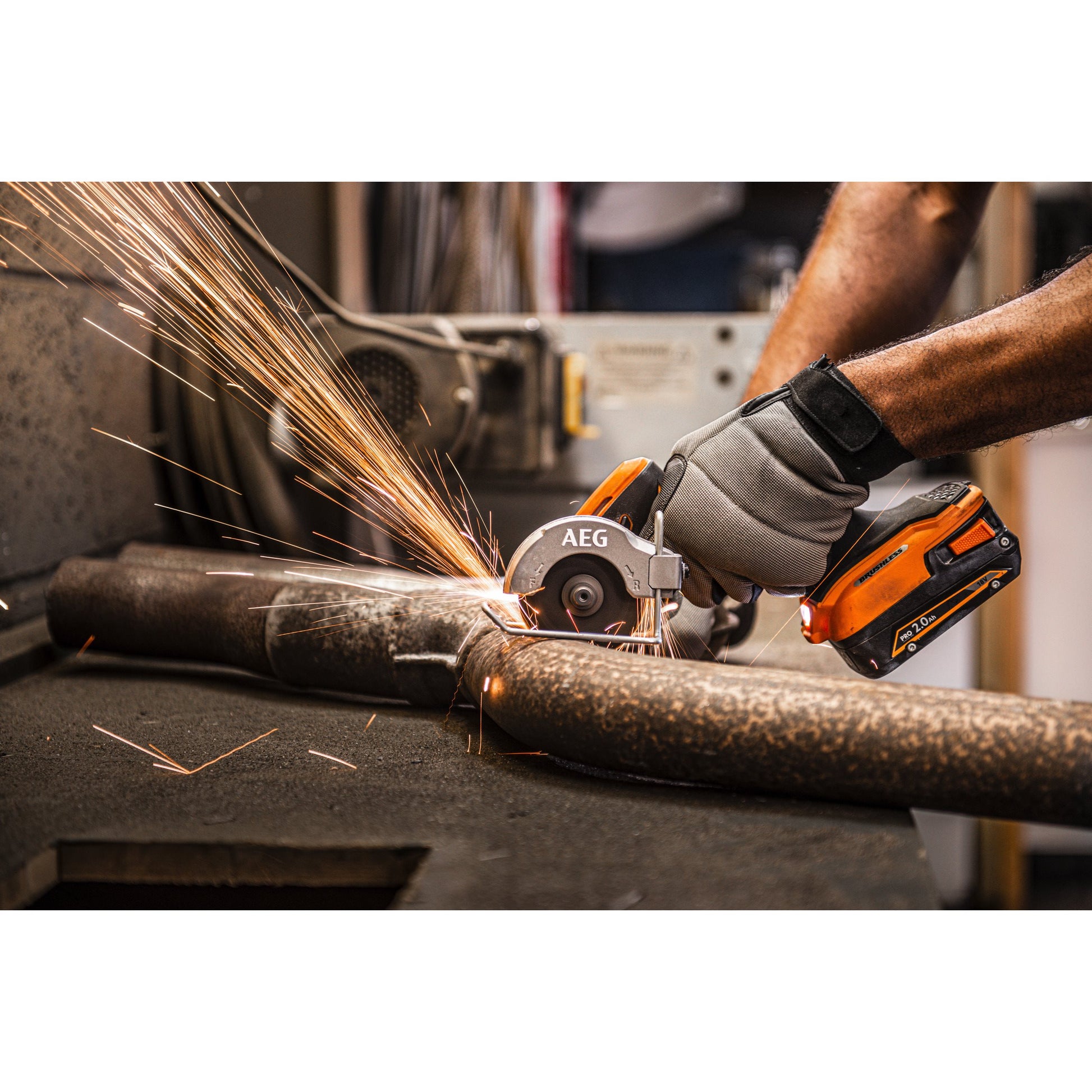 Fierăstrău multi-material AEG Fierăstrău multi-material SubCompact 18V, cu motor fără perii, BMMS18SBL-0, 4935472280
