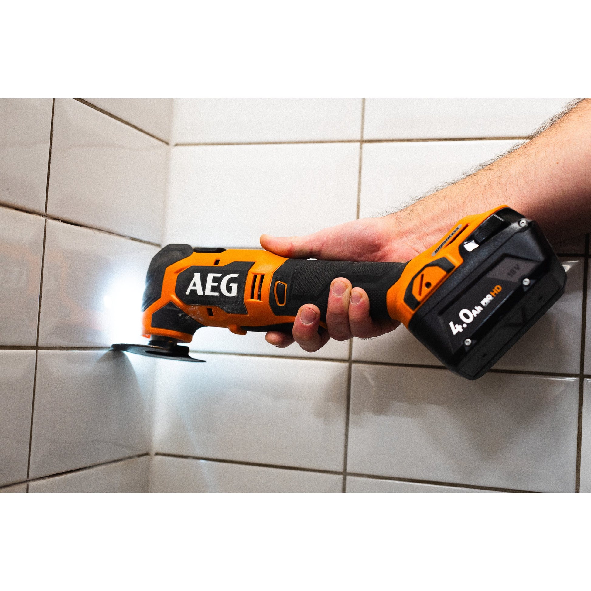 Sculă multifuncțională AEG BMT 18BL, BMT18BL-0, 4935498157