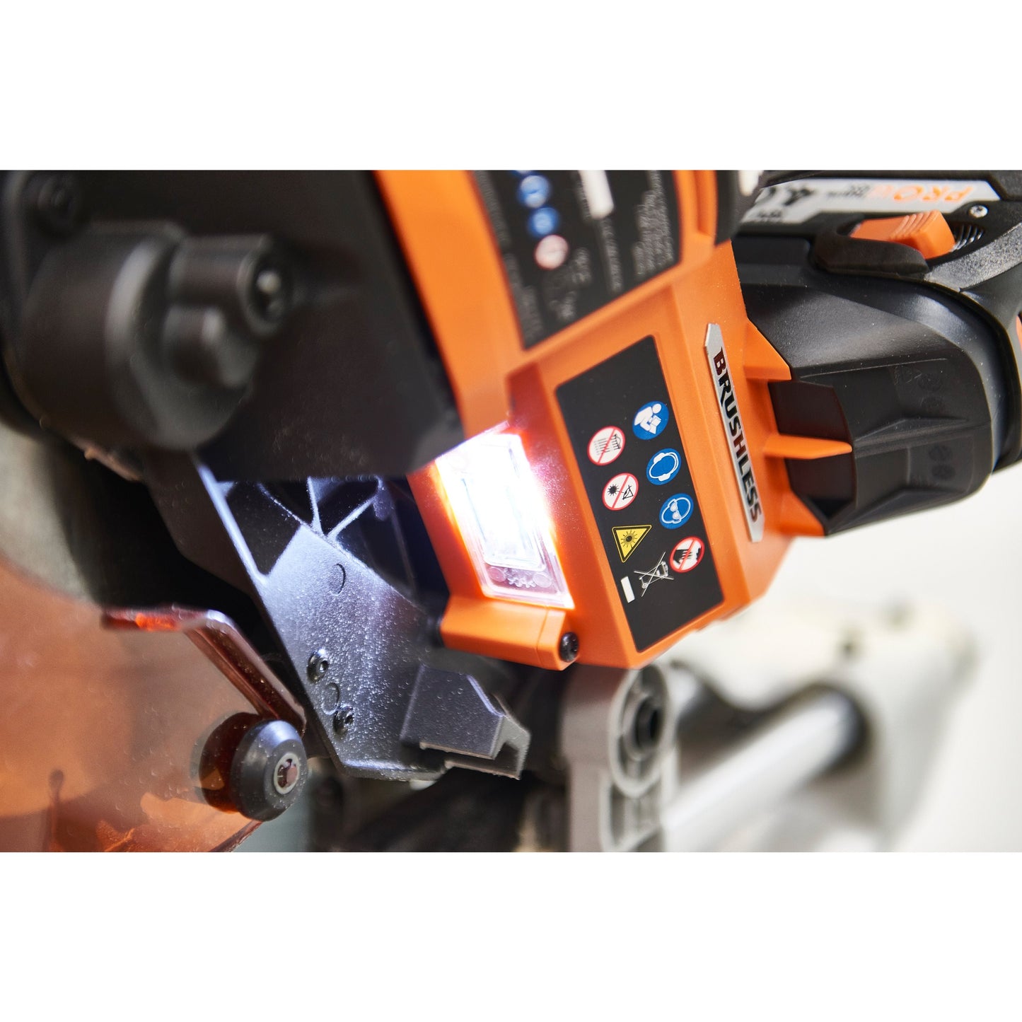 Fierăstrău pentru tăieri înclinate AEG Fierăstrău tăieri înclinate culisant cu motor fără perii 18 V, BPS18-254BL-0, 4935459336