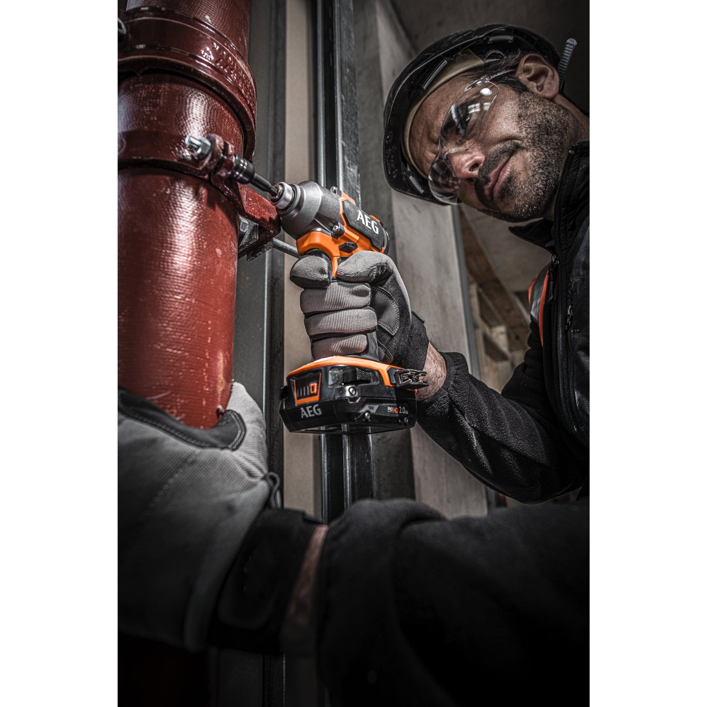 Mașină de înșurubat cu impact AEG Mașină de înșurubat cu impact 18V, motor fără perii, BSS18C3B3-0, 4935478940