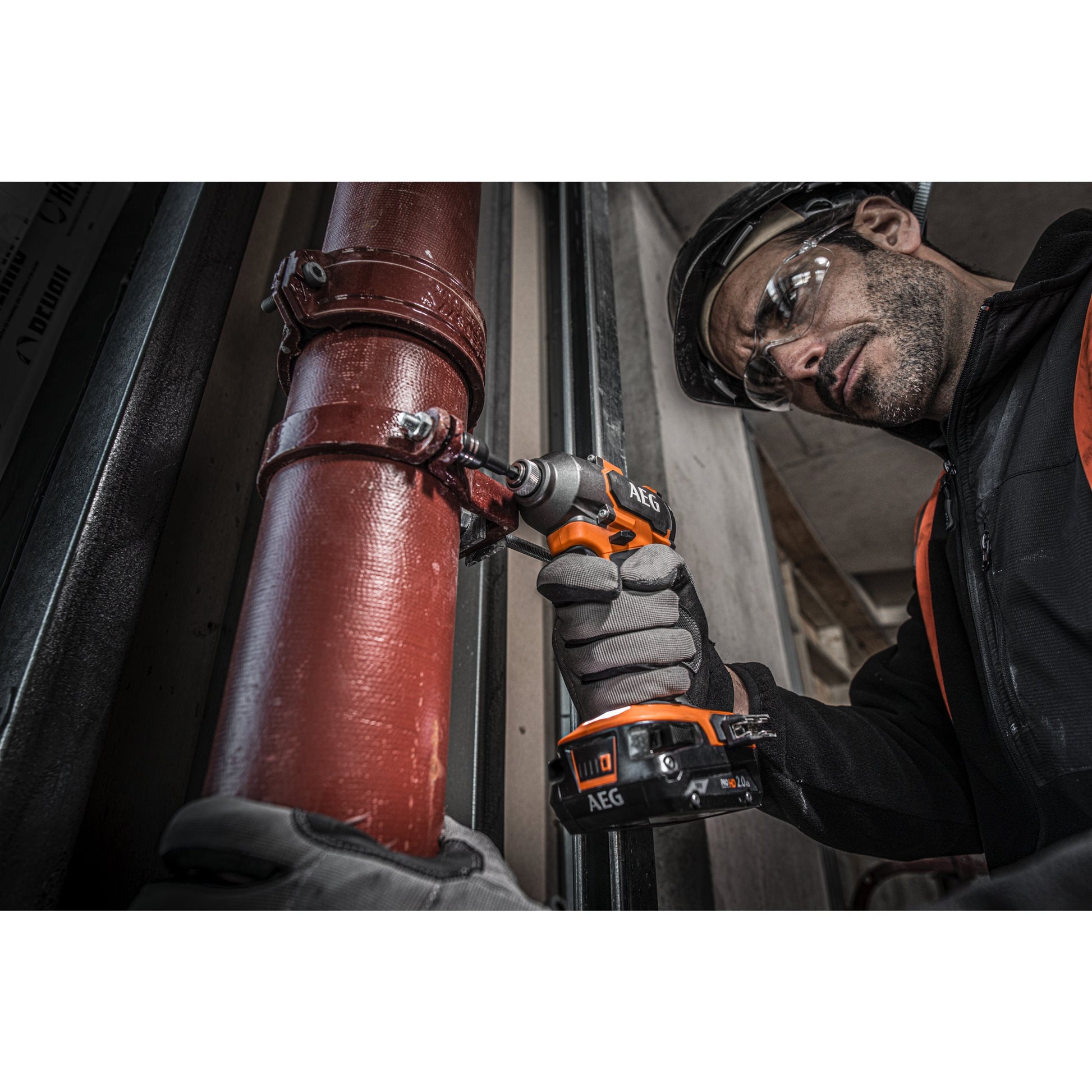 Mașină de înșurubat cu impact AEG Mașină de înșurubat cu impact 18V, motor fără perii, BSS18C3B3-0, 4935478940
