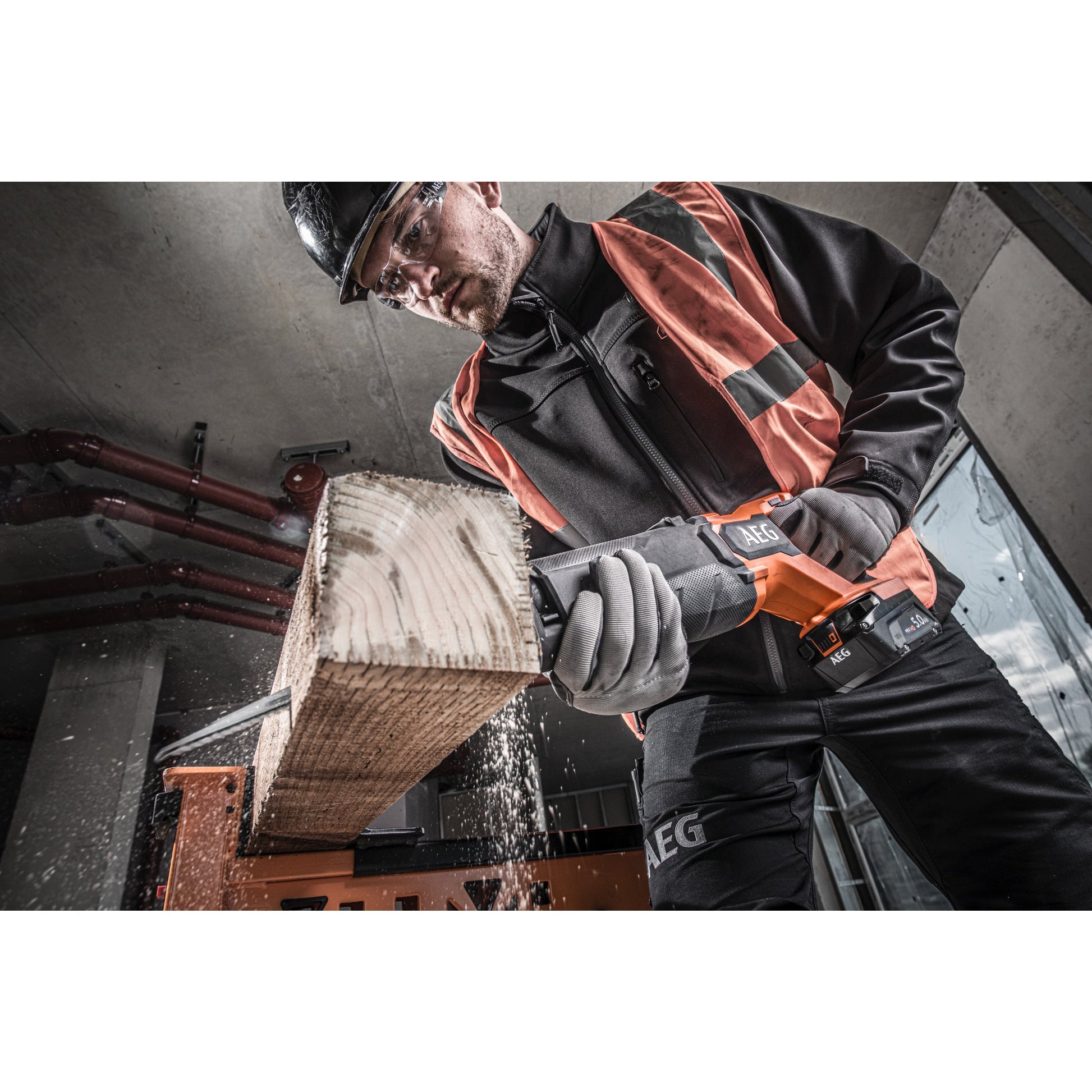 Fierăstrău sabie AEG Ferăstrău sabie 18V cu motor fără perii, BUS18BL2-0, 4935478941