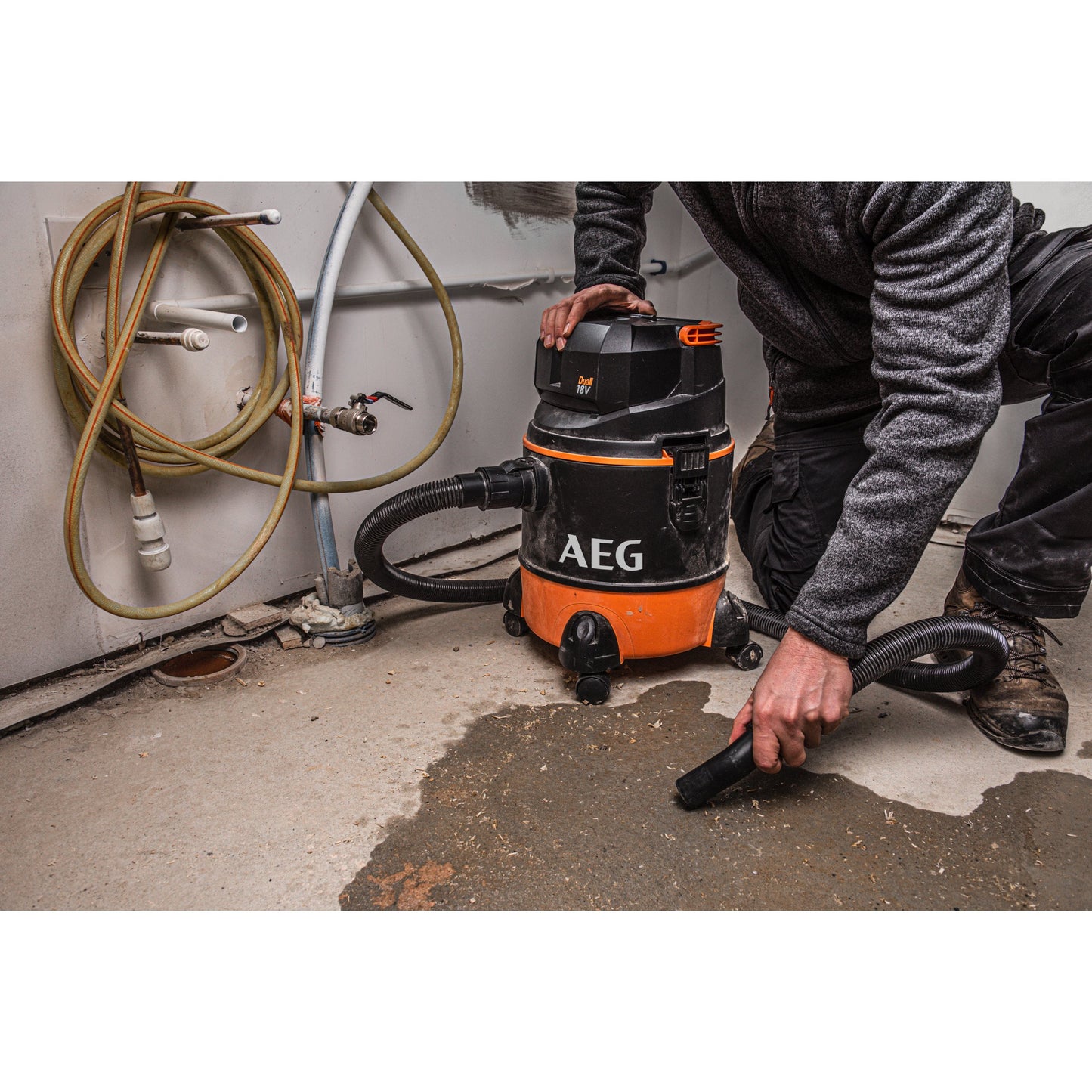 Suflantă / aspirator AEG BWD 18, BWD18-0, 4935498754