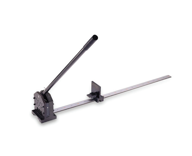 DRCP-559140 Perforator hidraulic pentru profile