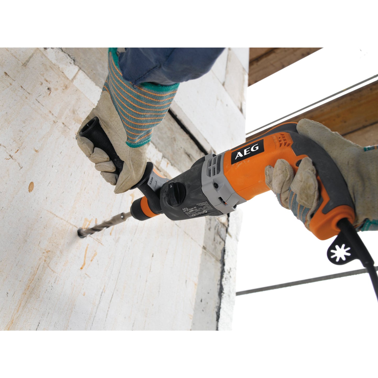 Ciocan rotopercutor SDS Plus AEG CIOCAN ROTOPERCUTOR COMBI SDS-PLUS, KH 28 Super XE, 4935428190