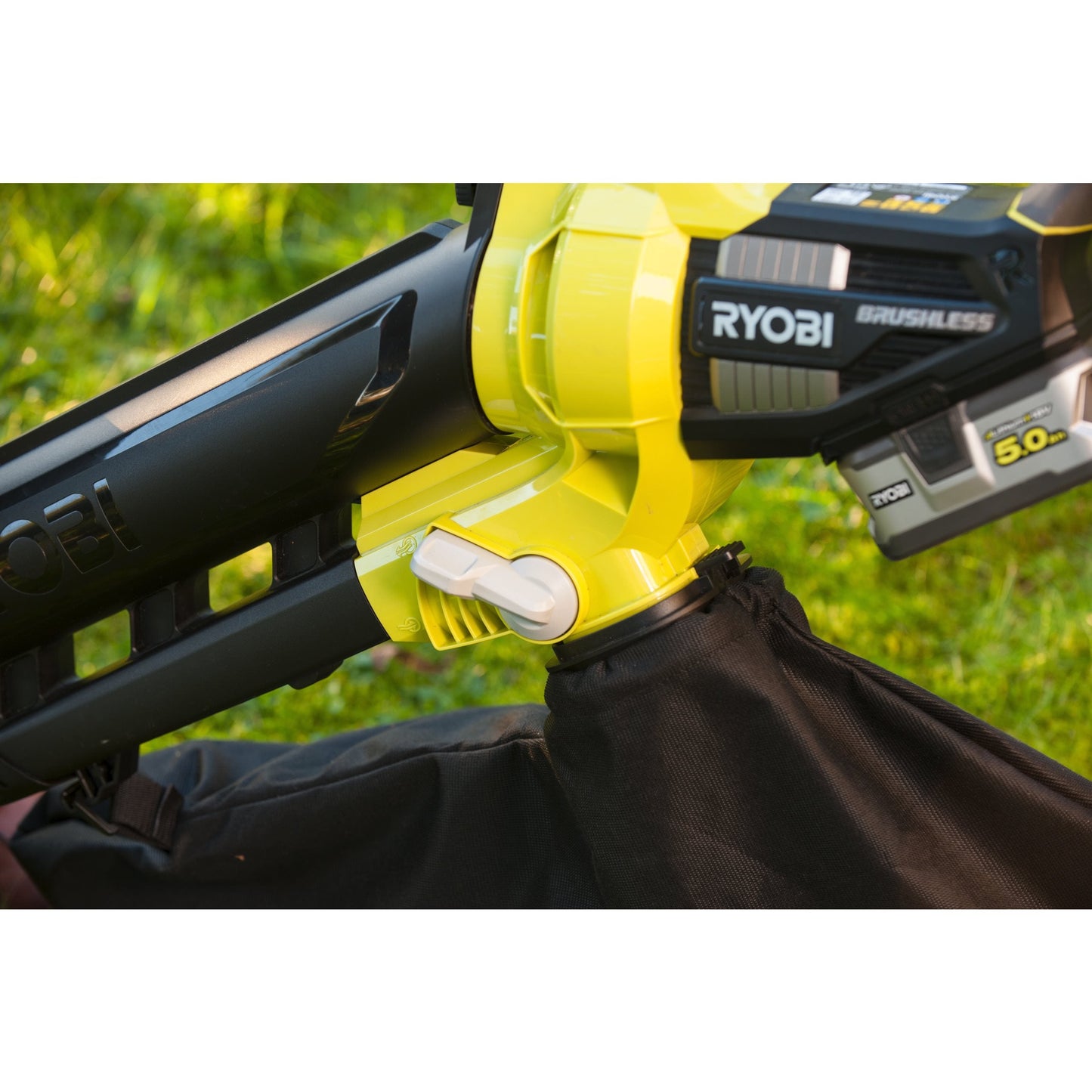 Suflanta-aspirator 18V ONE+ cu motor brushless (fara acumulator) - OBV18