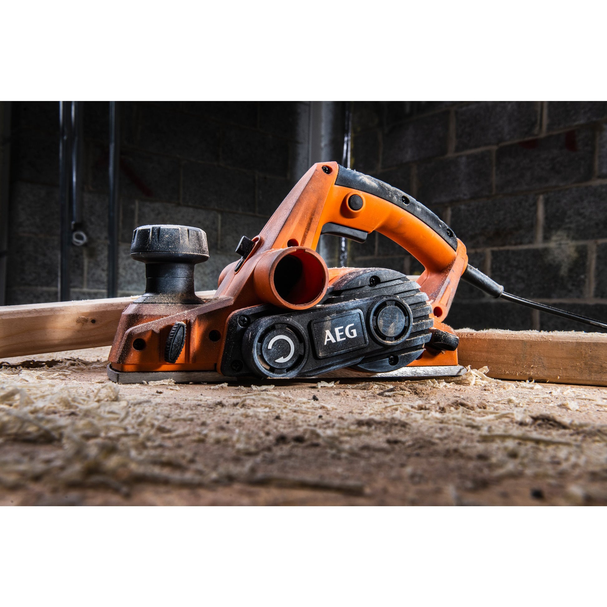 Mașină de rindeluit AEG Rindeal electrică 82 mm, PL 700, 4935472008