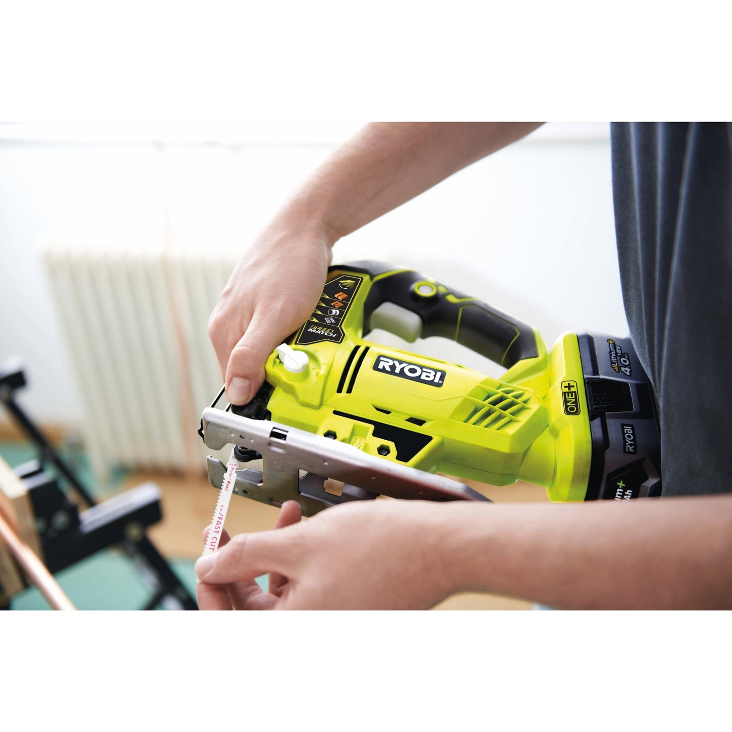 Fierastrau pendular 18V ONE+ (fara acumulator) - R18JS-0