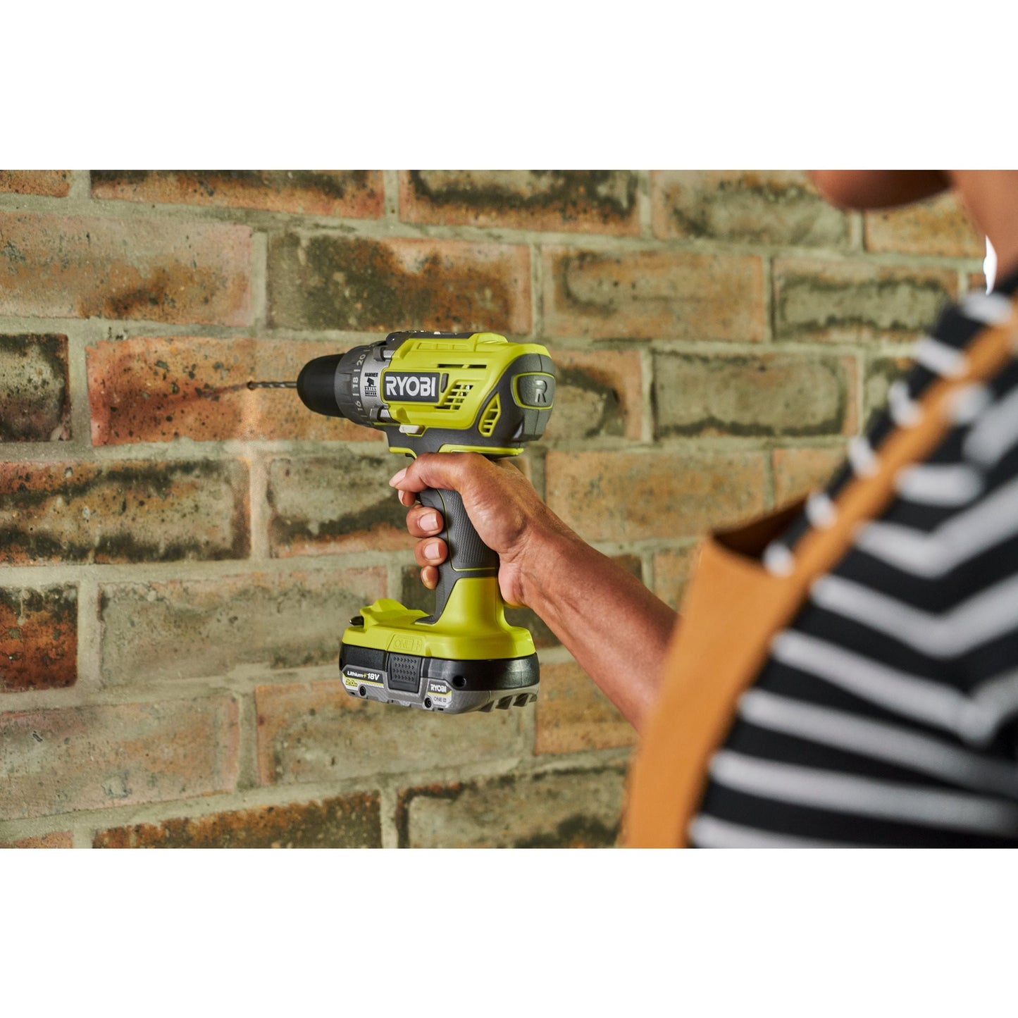 Masina de gaurit cu percutie 18V ONE+ (fara acumulator) - R18PD3-0