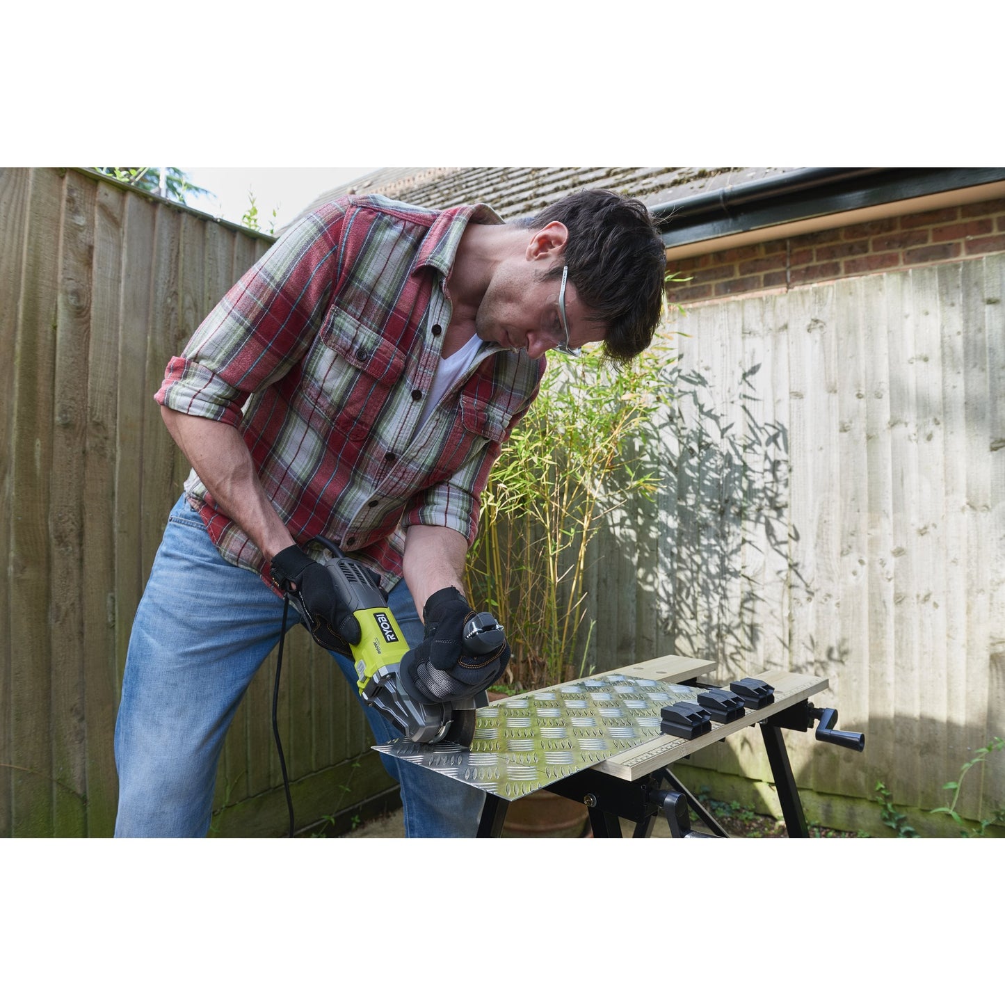 Polizor unghiular electric 800 W, disc de 125 mm - RAG800-125G