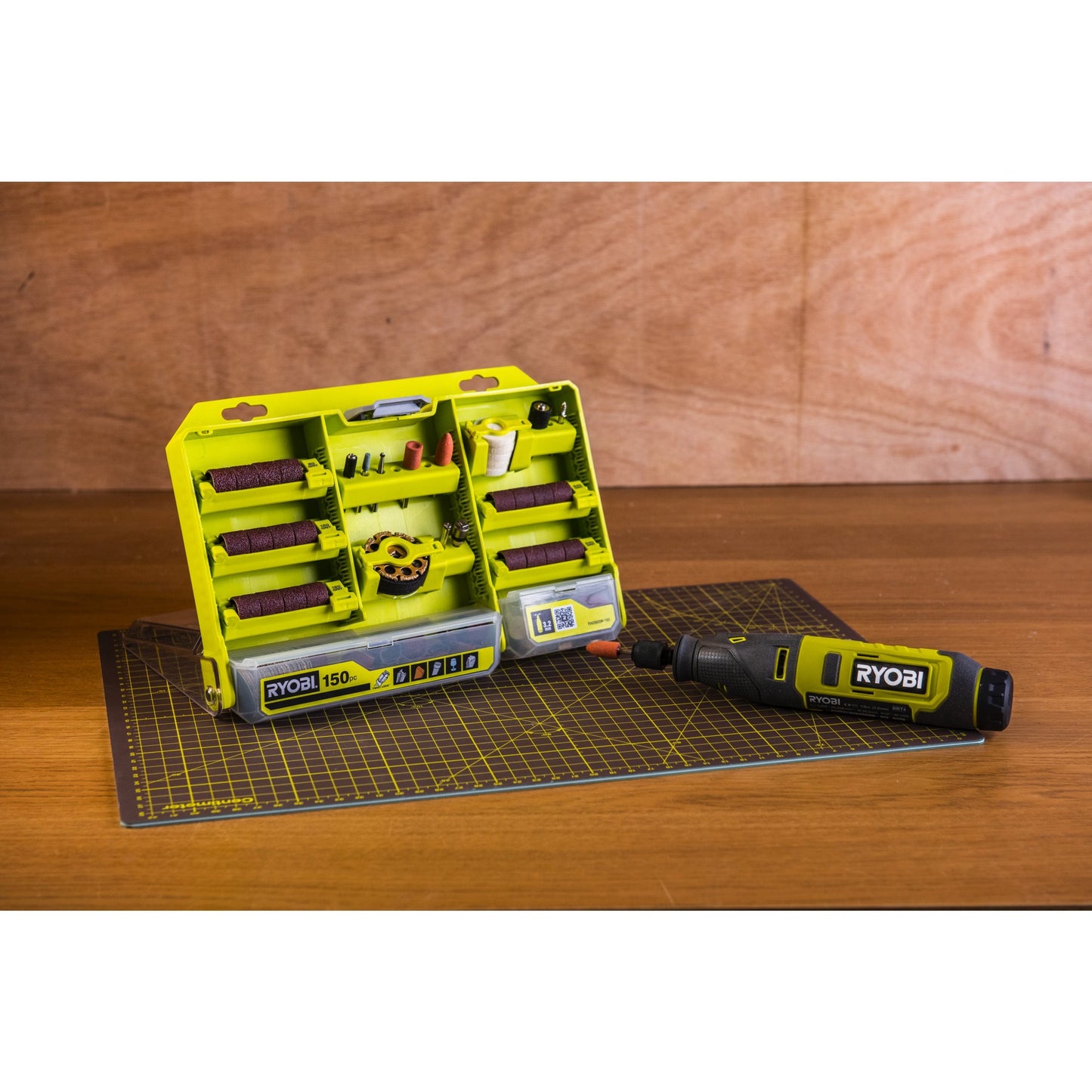 Set de accesorii multifunctionale de 150 de piese cu blocare prin rasucire - RAR800K-150