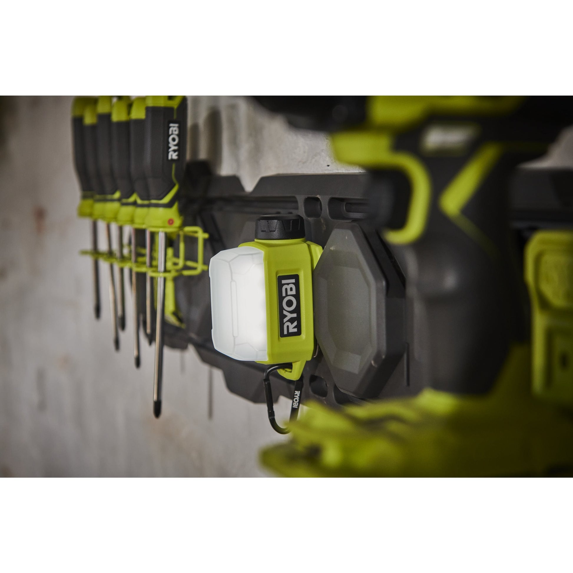 Lampa de zona USB Lithium 4V (fara acumulator) - RLA4-0