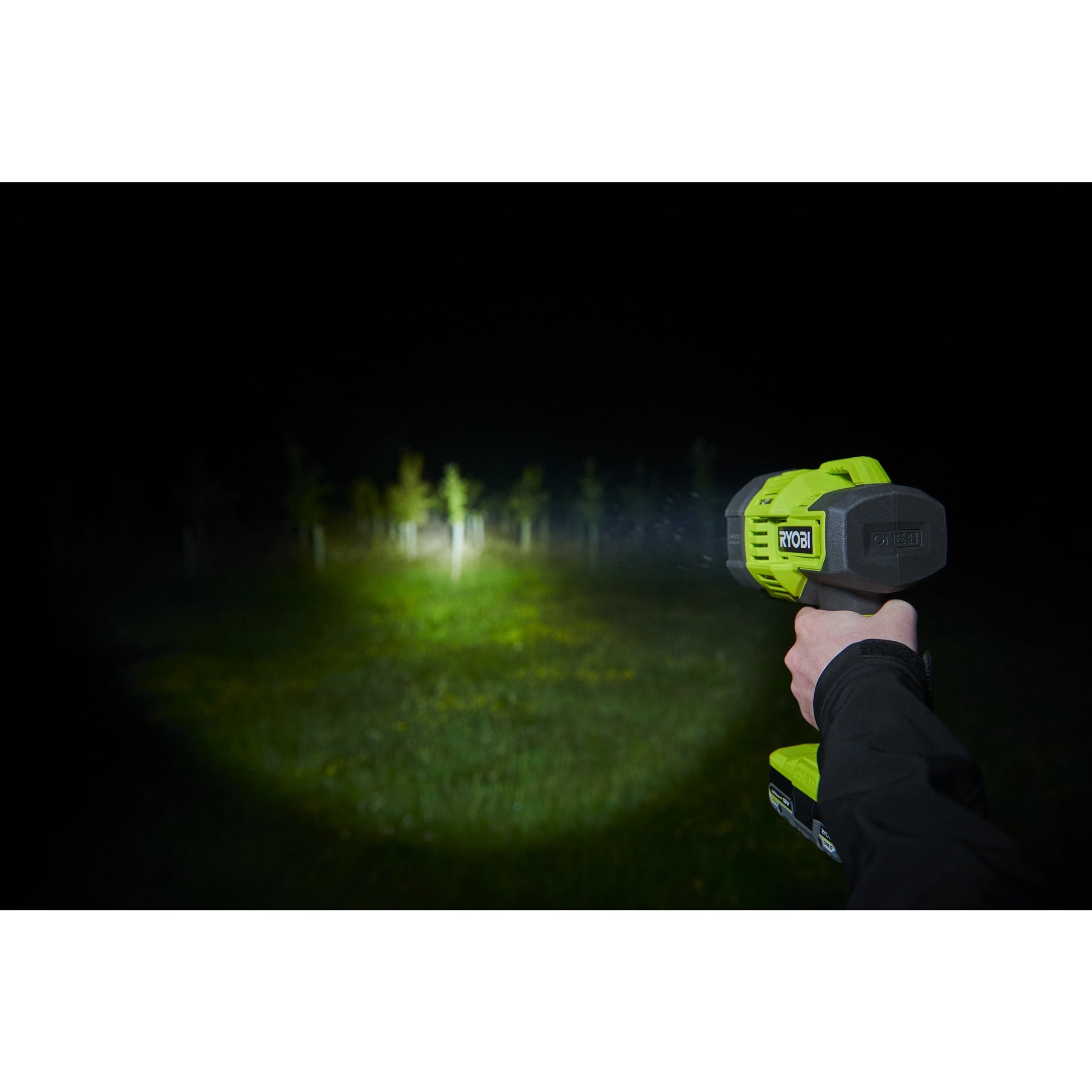 Lanterna proiector 18V ONE+ (fara acumulator) - RLS18-0