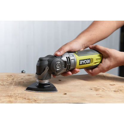 RMT300-SA - Oscillation multitool 300W, no load speed 10,000-20,000 opm, toolless accessory change, 5-position head. Includes sanding pad, sanding sheet, blade, soft bag