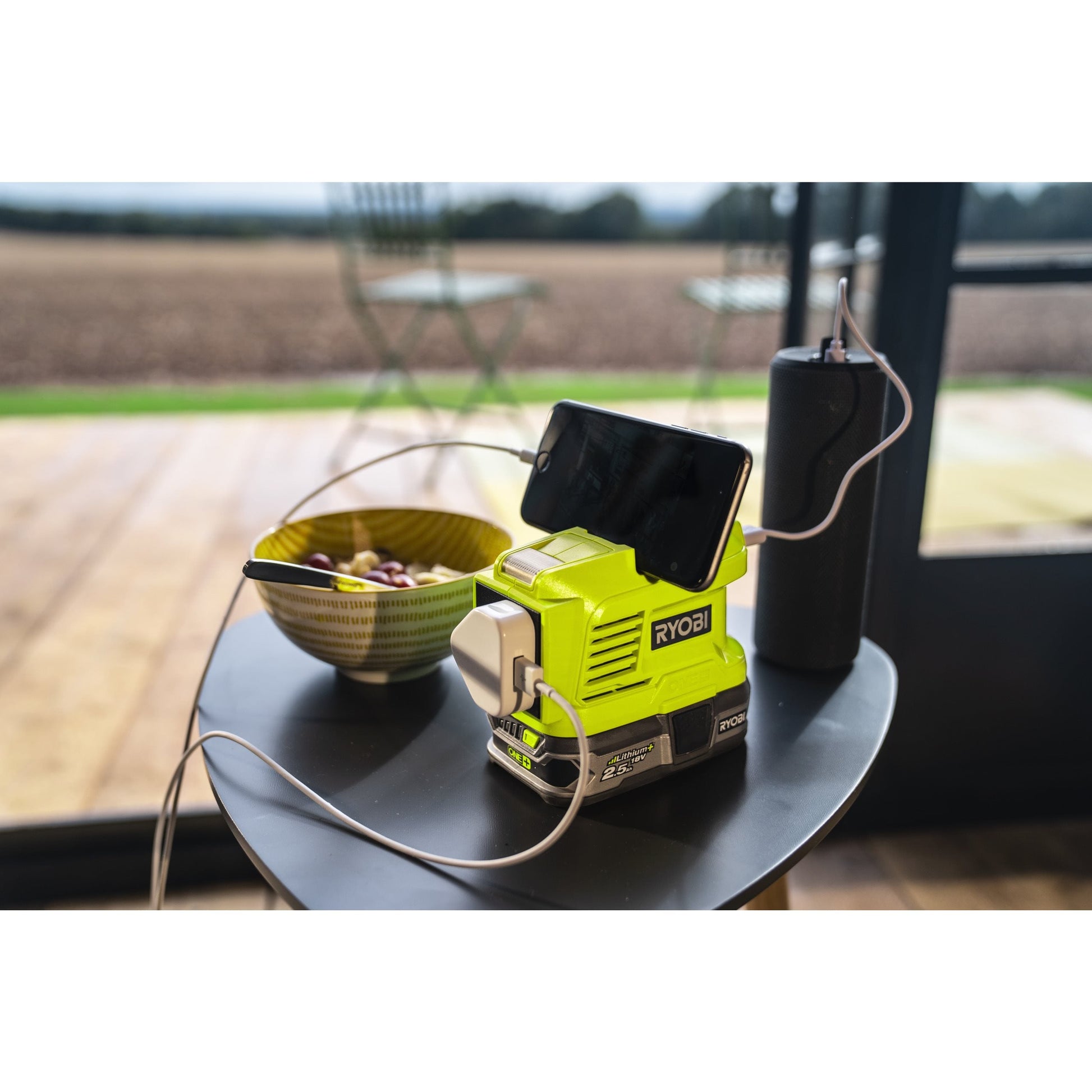 Invertor PowerSource 18V ONE+ 150 W (fara acumulator) - RY18BI150A-0