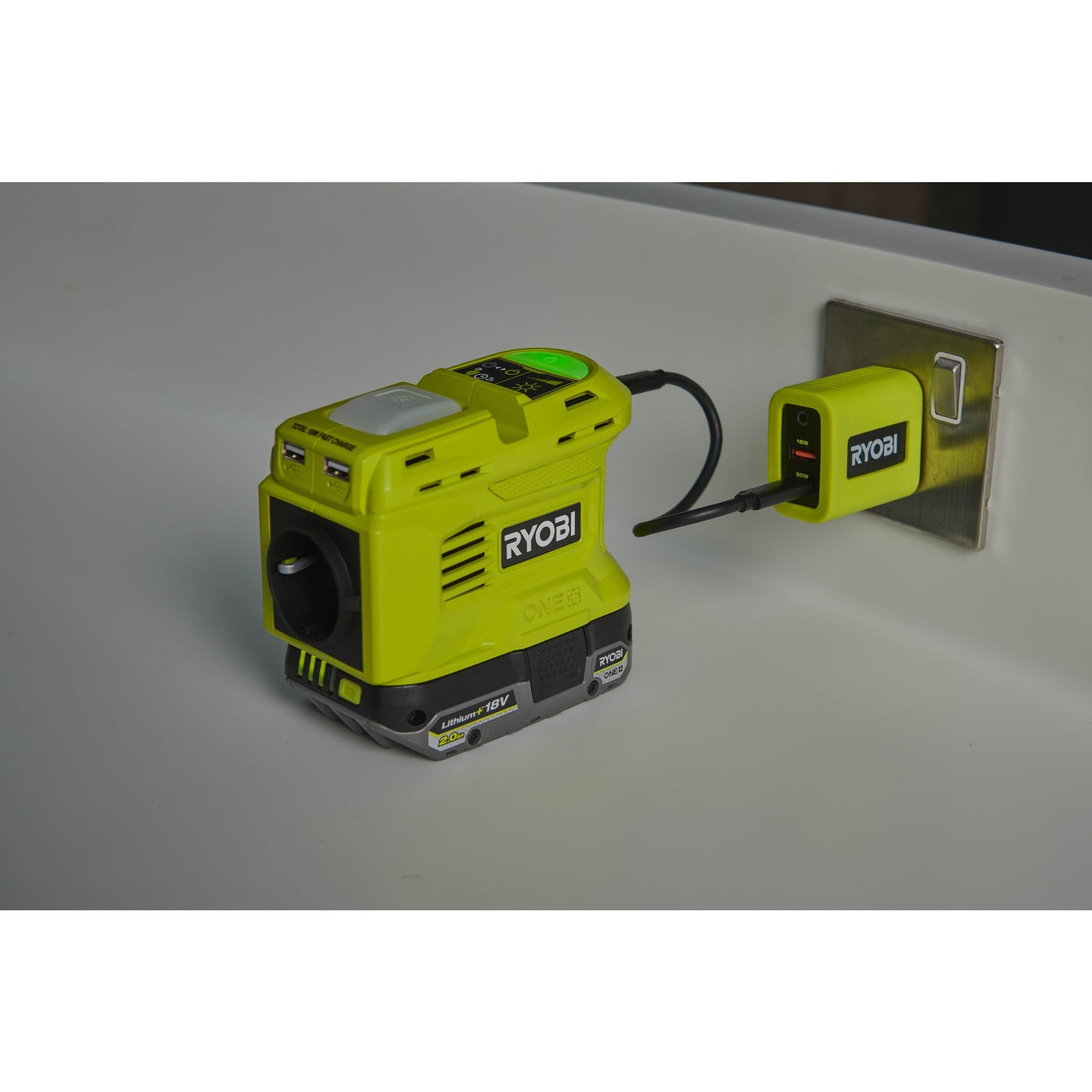 Invertor 18V ONE+ 150 W Gen2 (fara acumulator) - RY18BI150B-0