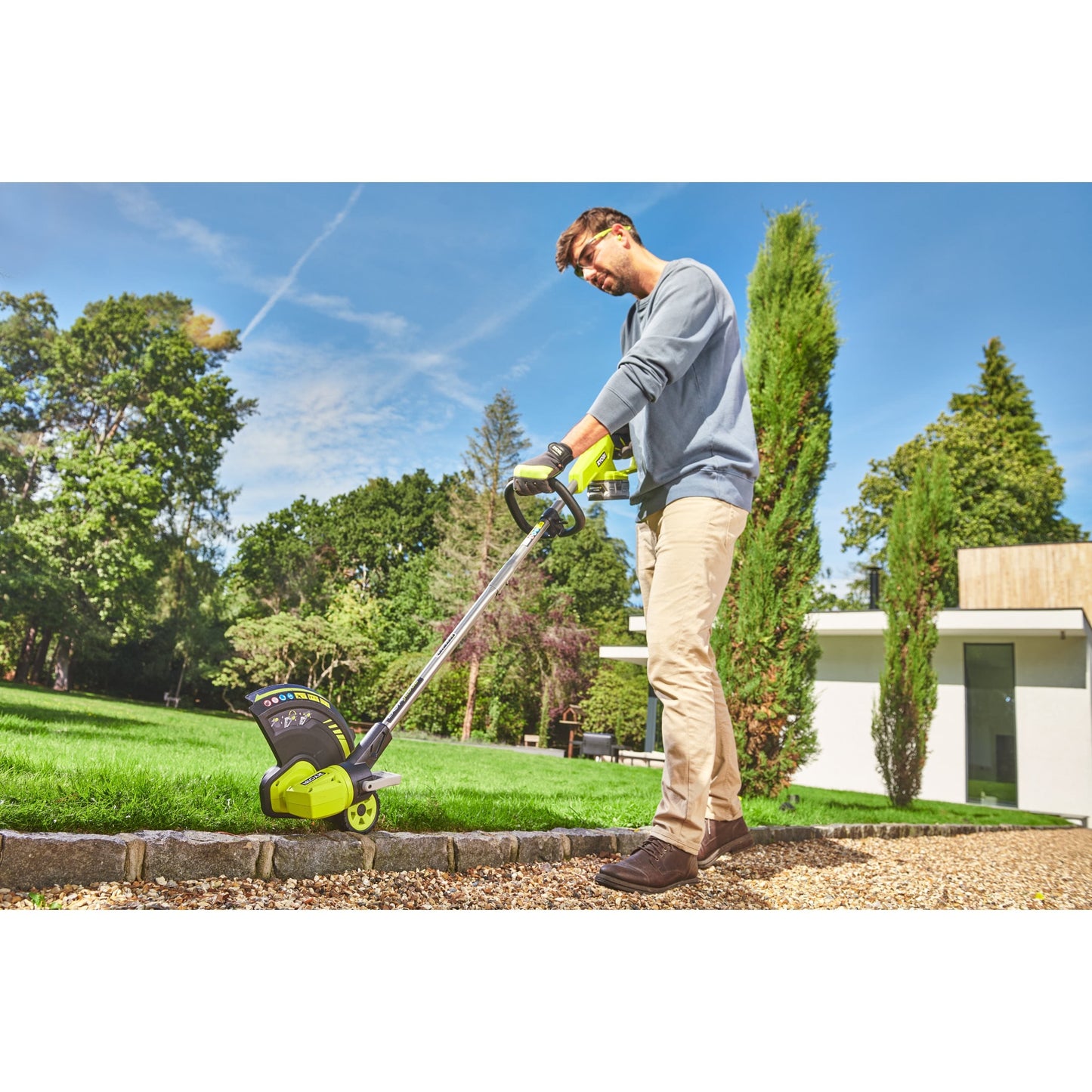 Trimmer cu fir fara cablu de 33 cm EasyEdge de 18 V, fara cablu (fara acumulator) - RY18LT33A-0