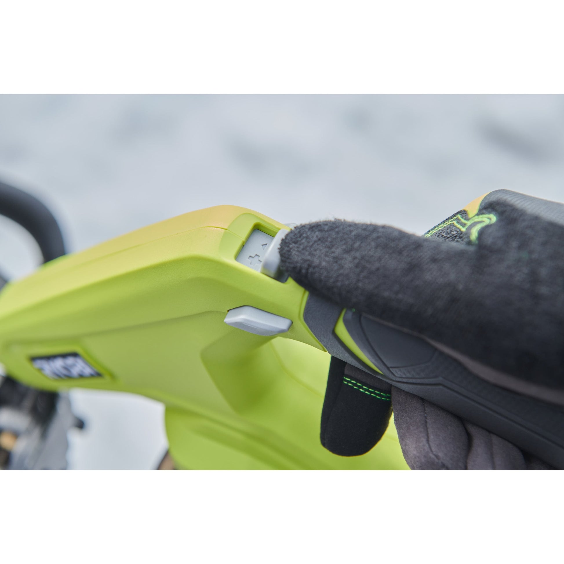 Lopata de zapada 36V MAX POWER, latime 30 cm (fara acumulator) - RY36ST30A-0